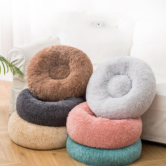 Plush Warm Dog Bed In Winter